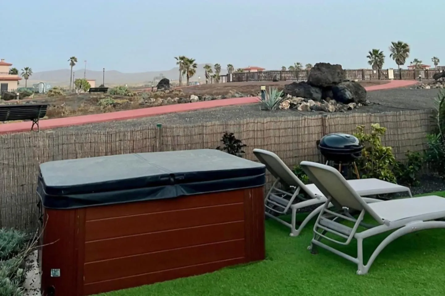 Villa Moana Vistas Al Mar Y Jacuzzi Lajares Holiday home